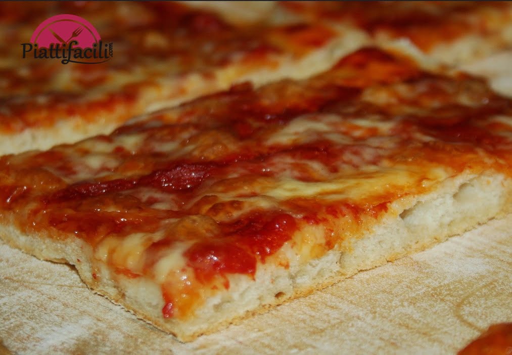 Pizza in Teglia altamente digeribile con 80% acqua
