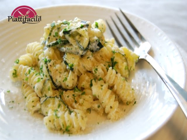 Pasta cremosa: i consigli per un primo che piace anche ai bambini