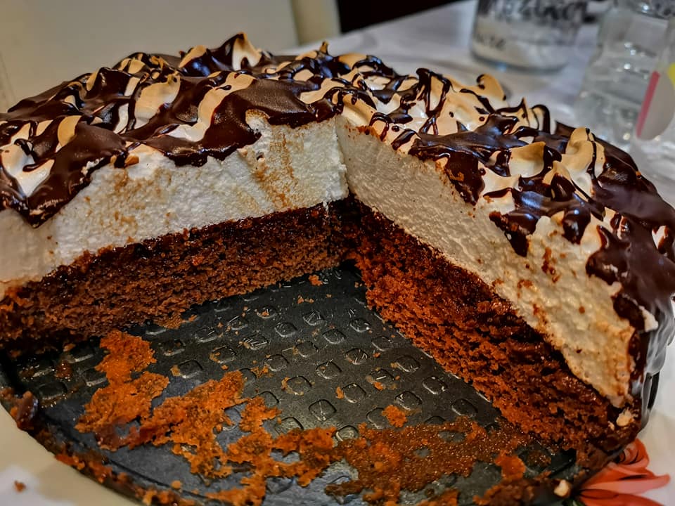 Latte d’uccello: bird’s milk cake torta russa
