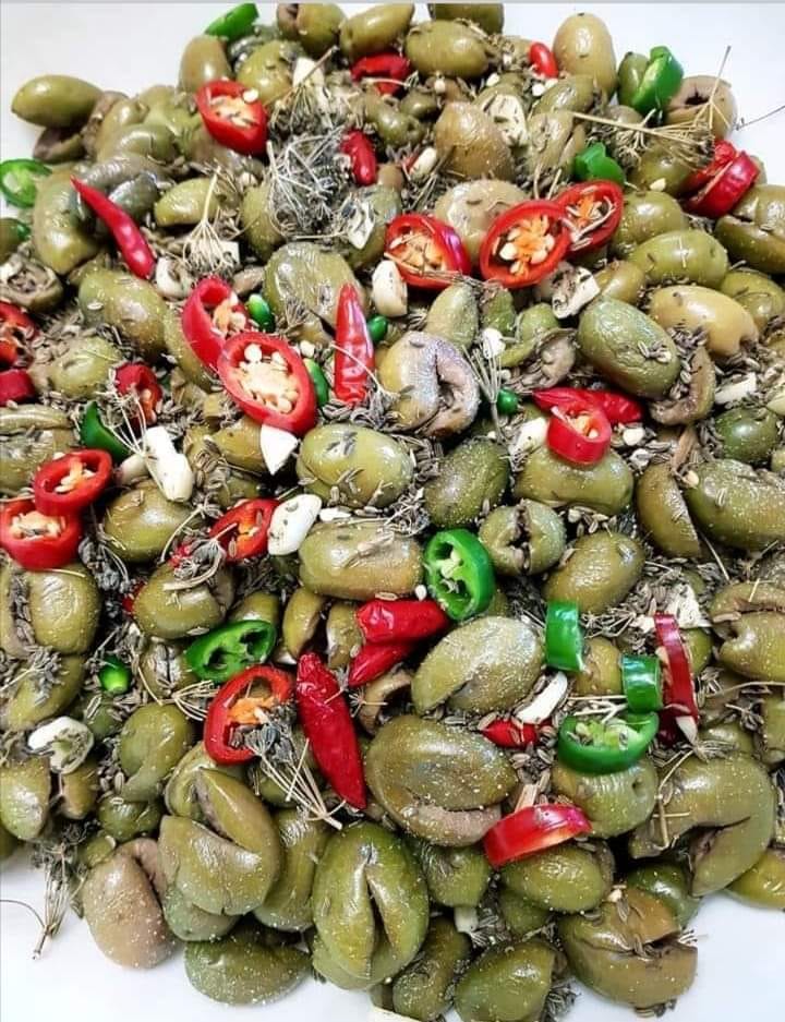 Olive schiacciate , procedimento passo passo