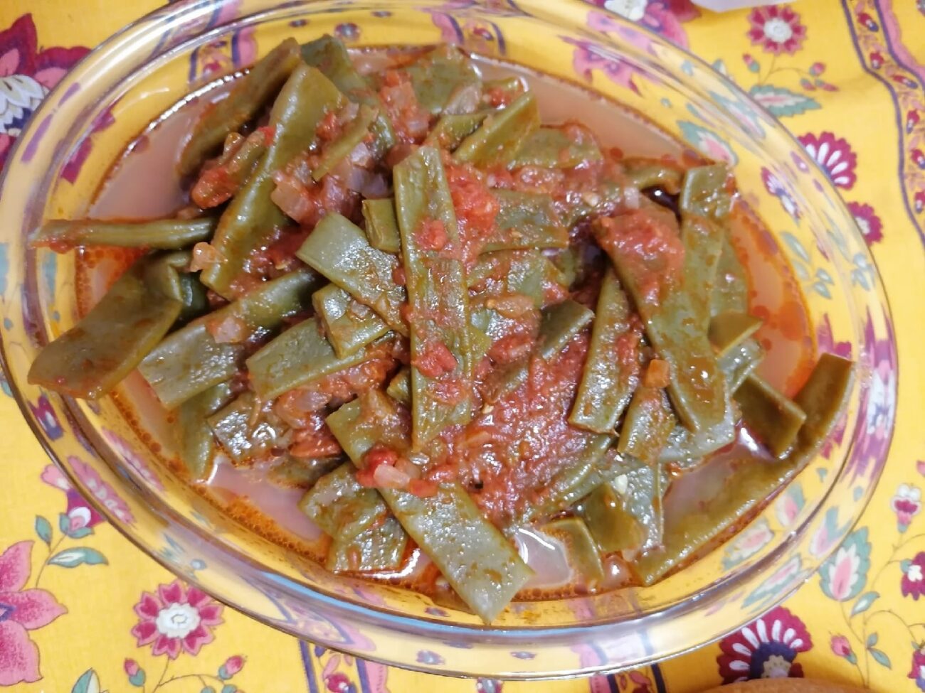 Zeytinyağı taze fasulye ovvero taccole al pomodoro (ricetta turca)