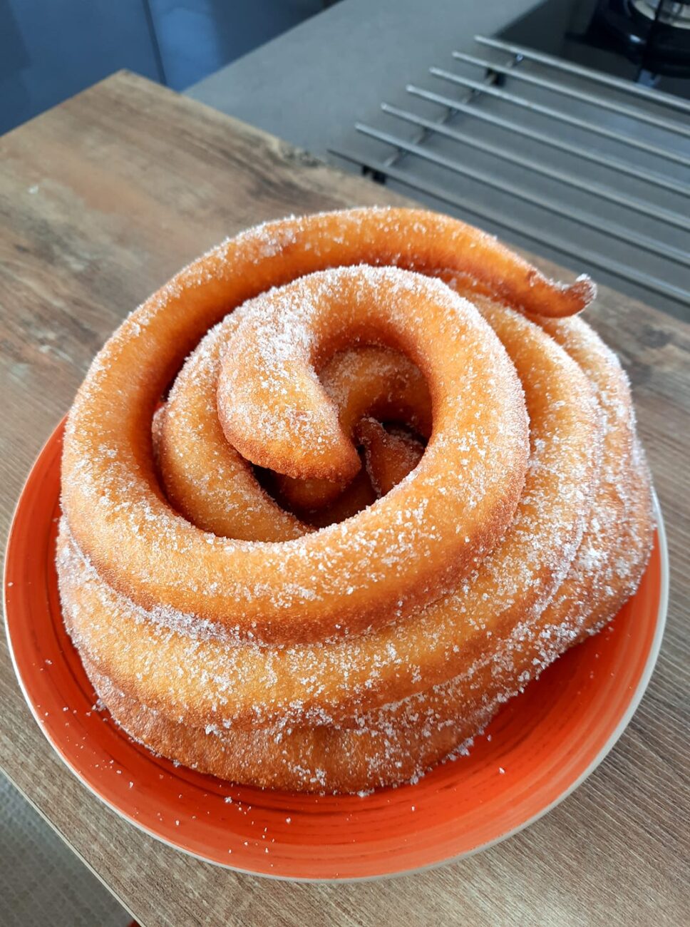 Frisjoli longhi, dolce sardo di carnevale
